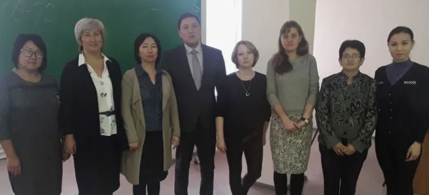 Здание Карагандинский государственный индустриальный университет